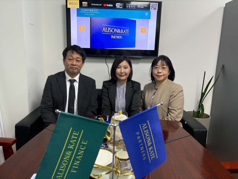 金沢大学の教授陣がAKP法律事務所を訪問し、モンゴル弁護士会主催の法学セミナーに参加しました